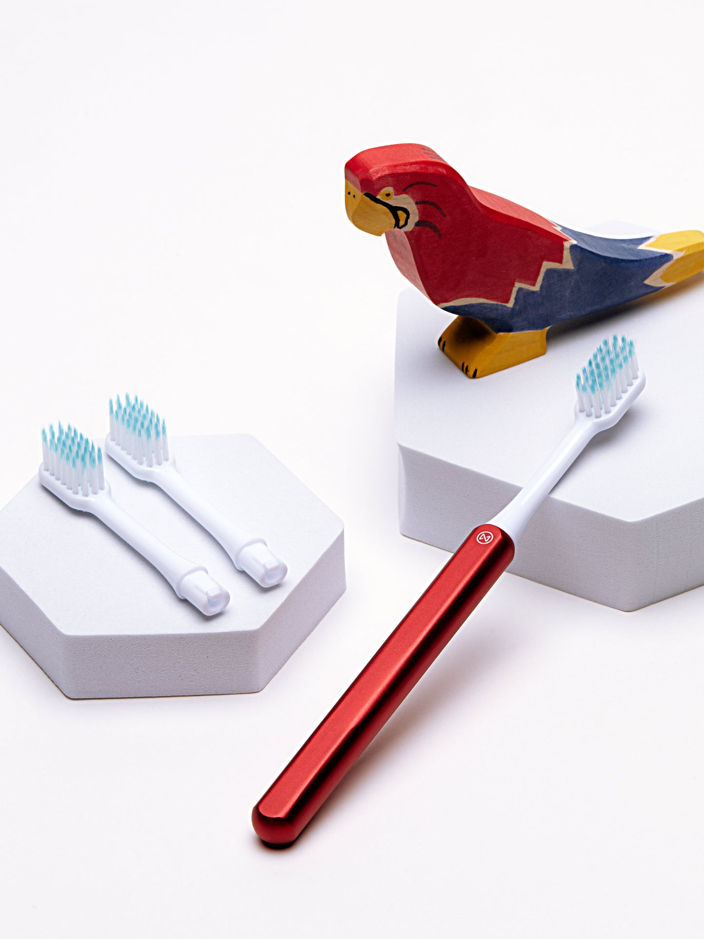Nada Kids Red Toothbrush + 2 brush heads