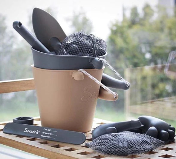Scrunch Bucket and Spade - Warm Grey