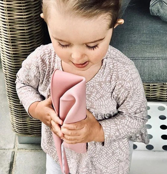 Scrunch Bucket and Spade - Blush